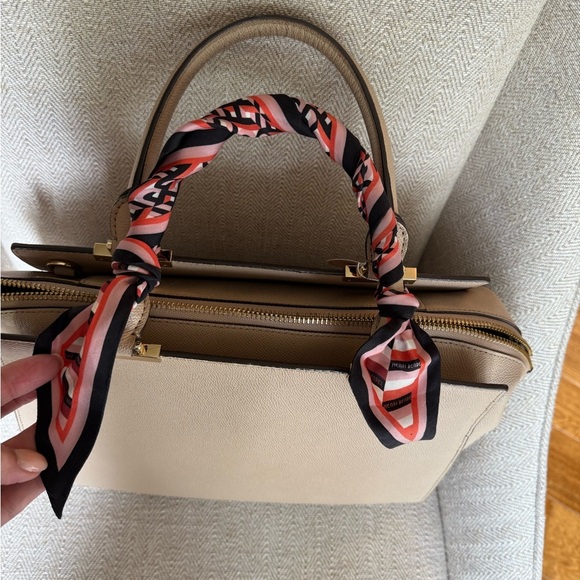 Henri Bendel Cream Satchel with Pink Scarf Accent - Picture 2 of 8